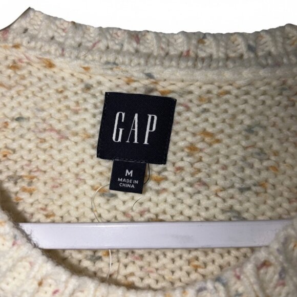 GAP Oversized Cream Pastel Knit Sweater NWT, Women’s Medium Warm Wool Pullover - Picture 8 of 9